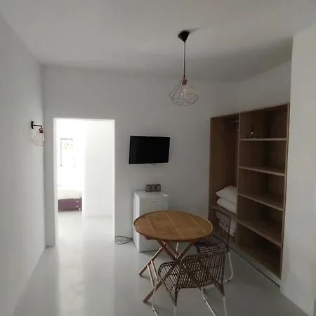 Ftelia Breeze 호텔 *