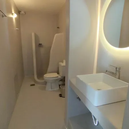 Ftelia Breeze Hotell *