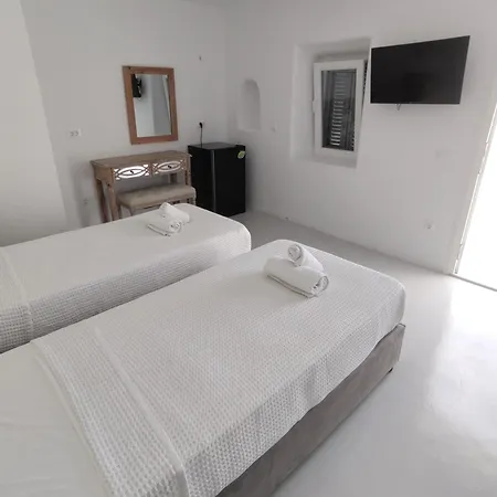 Ftelia Breeze Hotell Klouvas