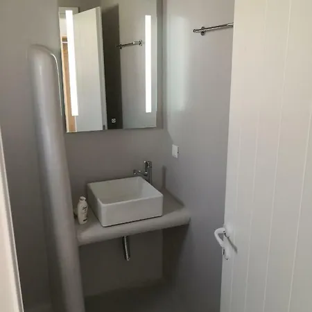 Hotell Ftelia Breeze *